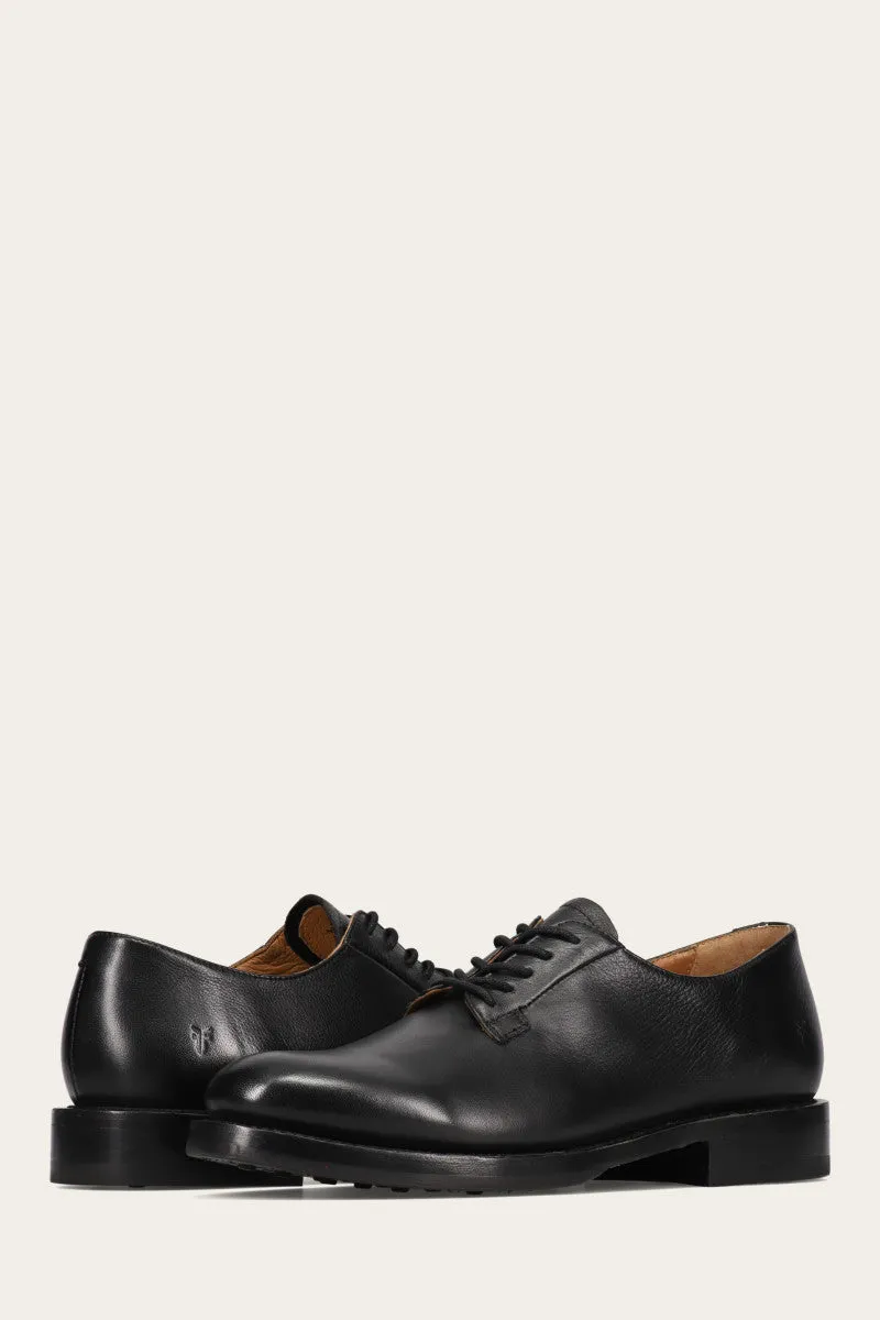 Dylan Oxford