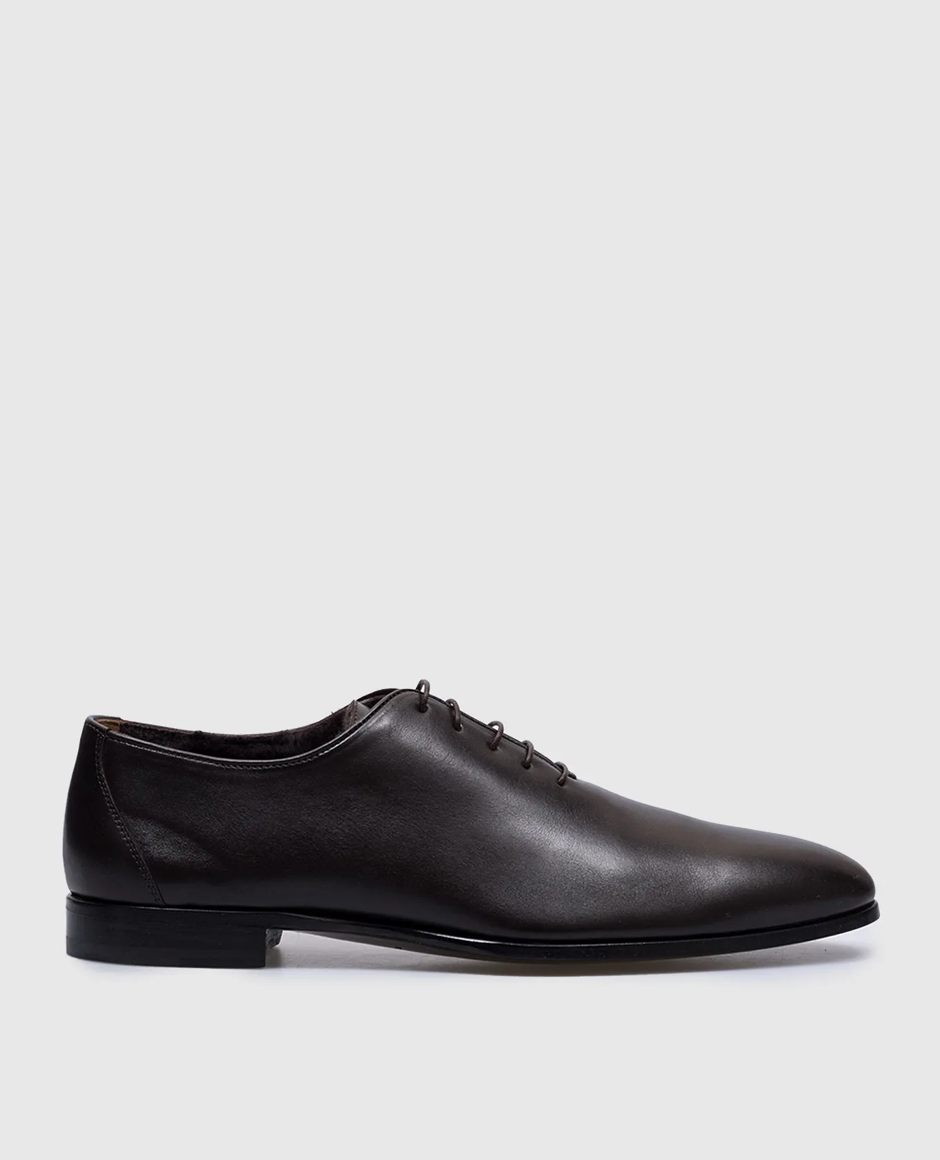 Kiton Oxford in pelle marrone con pelliccia USSWHARN00409