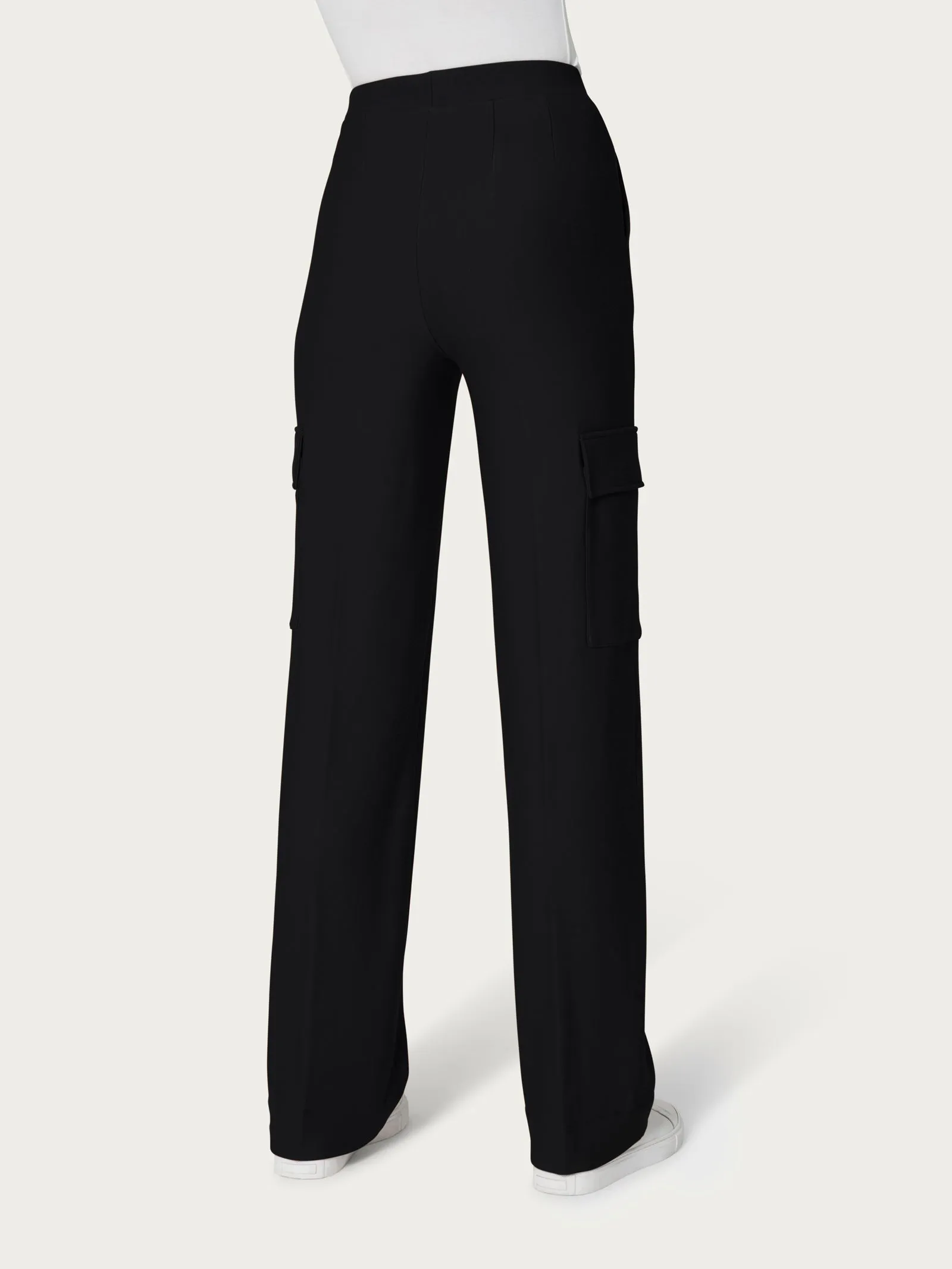 Pantalone ampio cargo con tasche in Eco Techno Fleece - Nero