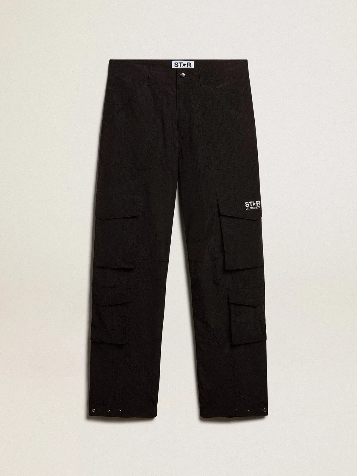 Pantalone cargo in ripstop nylon di colore nero