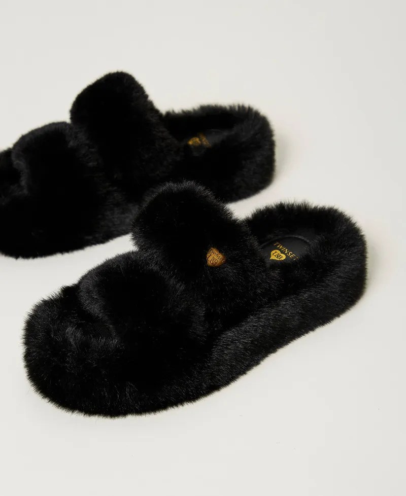 Sandali slide in faux fur