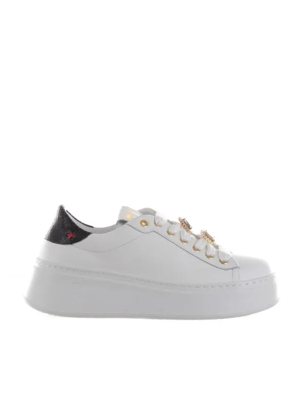 Sneaker in pelle con accessorio gioiello