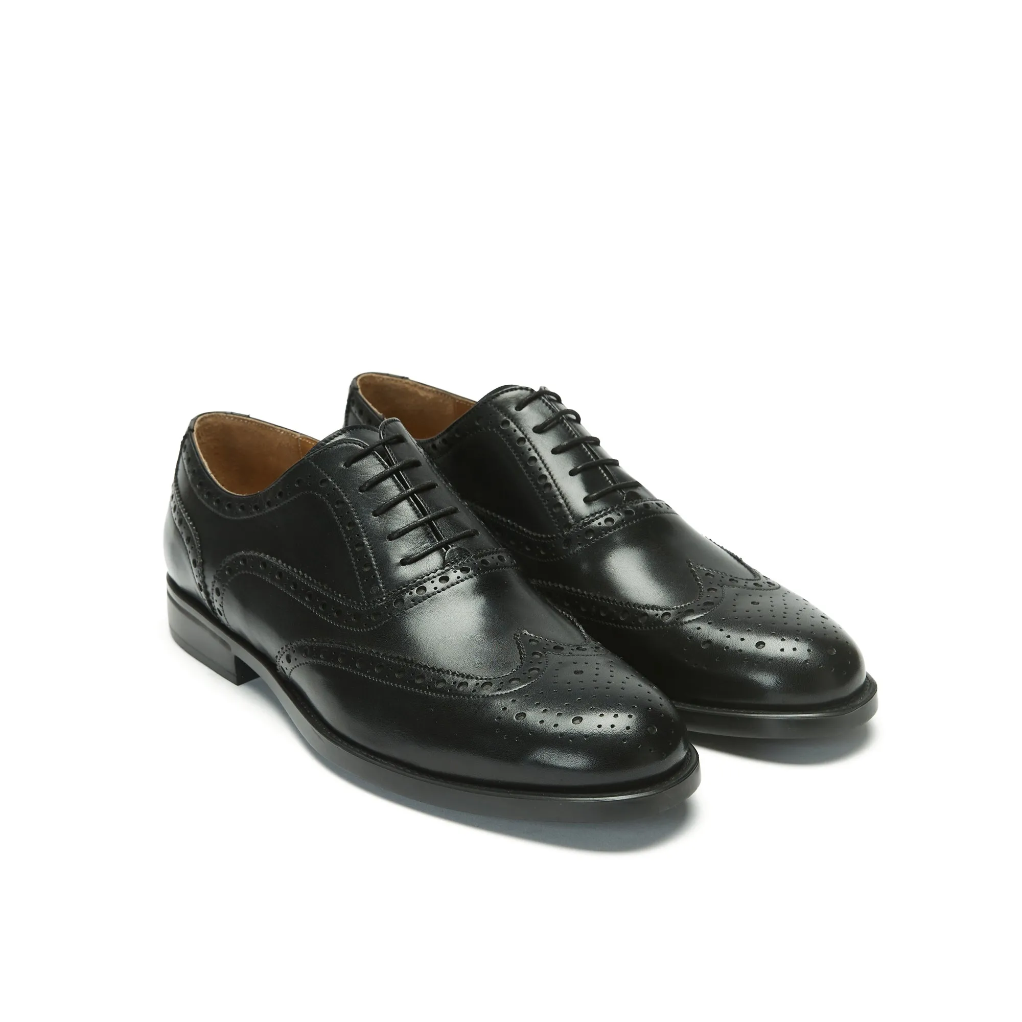 Wing tip oxford black